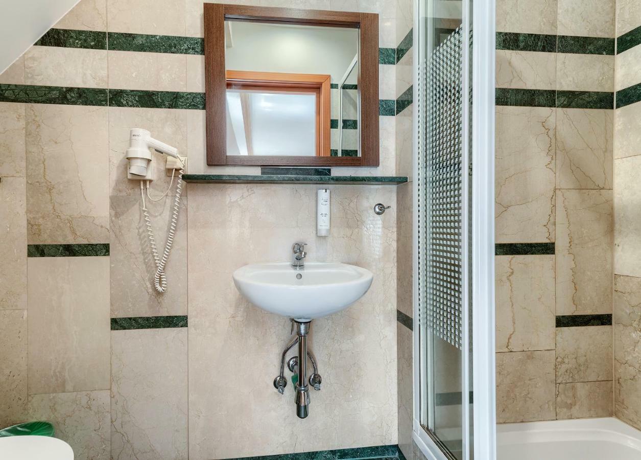 Palladium Bed and breakfast 3*